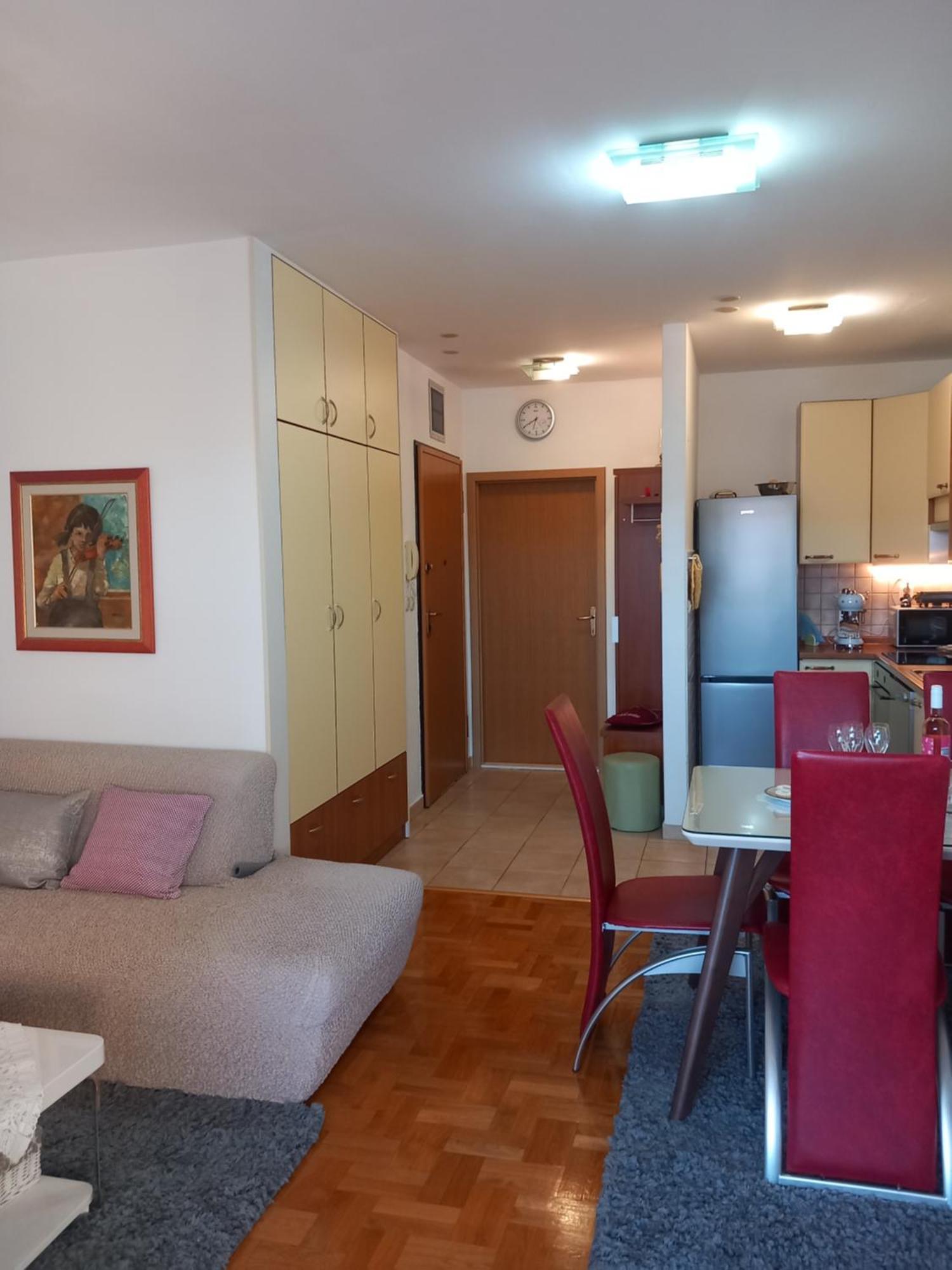 Apartment Harmony - Pleasant And Comfortable Place With A Balcony And A Secured Garage Split Zewnętrze zdjęcie