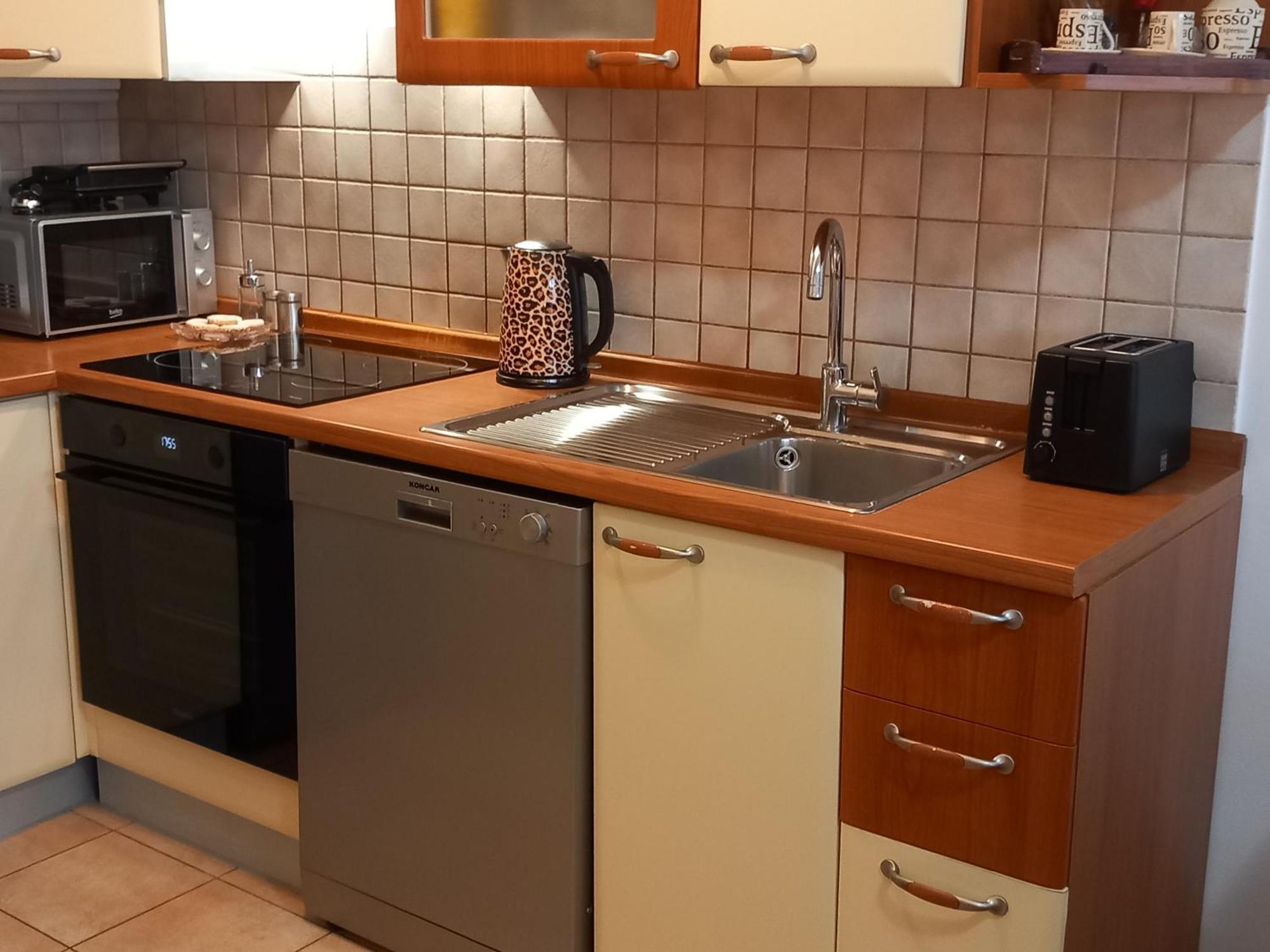 Apartment Harmony - Pleasant And Comfortable Place With A Balcony And A Secured Garage Split Zewnętrze zdjęcie