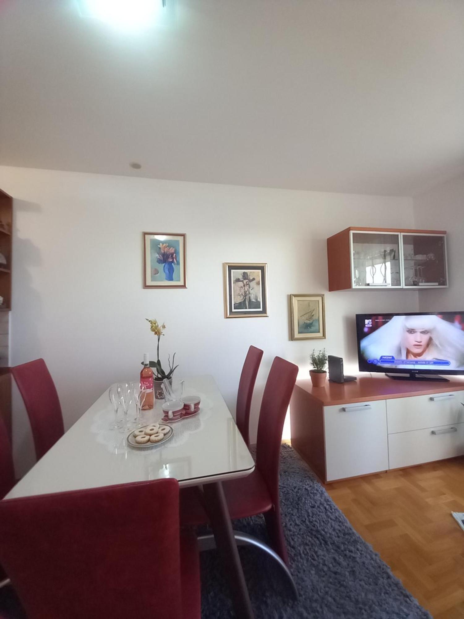 Apartment Harmony - Pleasant And Comfortable Place With A Balcony And A Secured Garage Split Zewnętrze zdjęcie